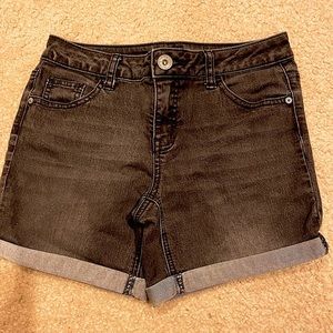 Black Justice Jean Shorts
